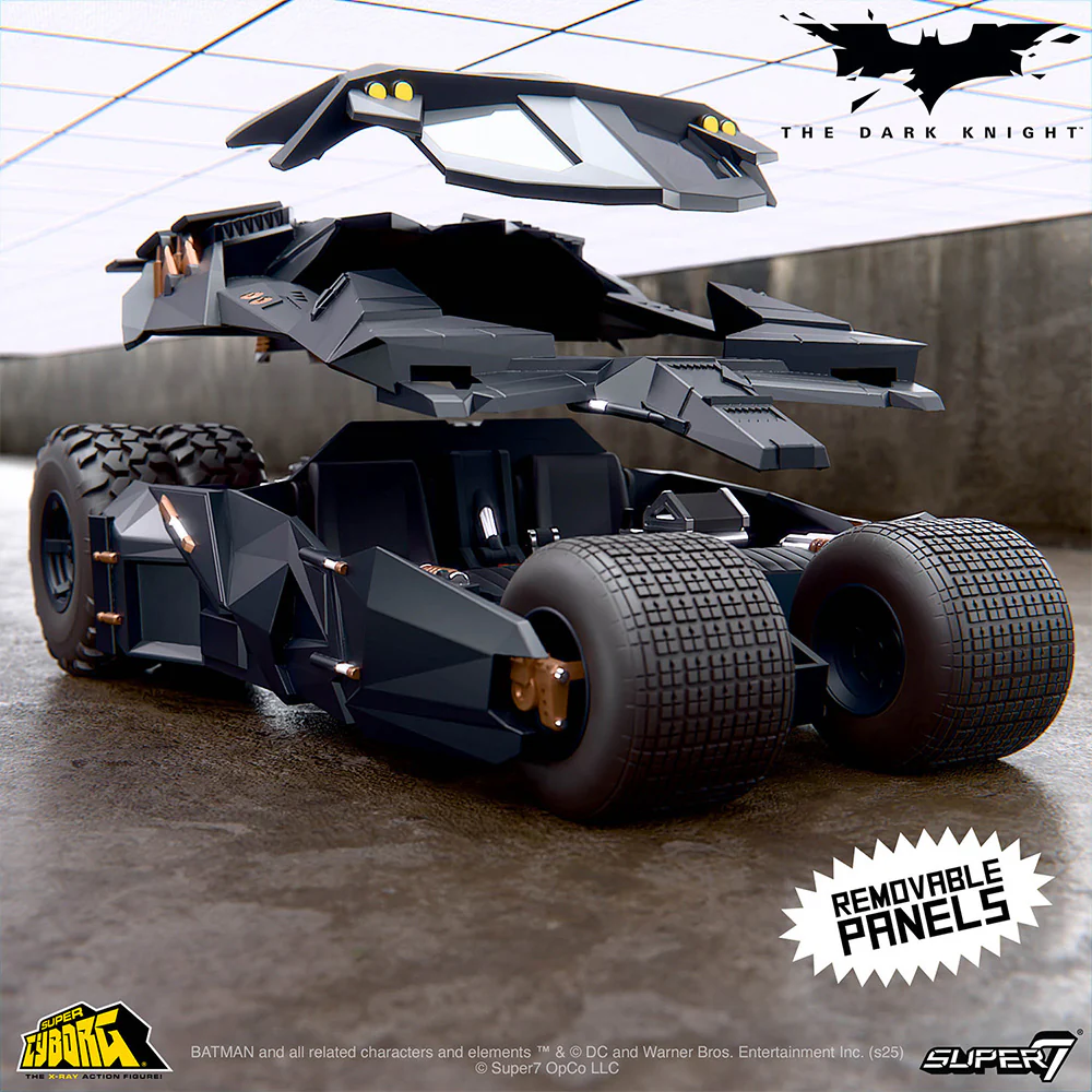 THE DARK KNIGHT TRILOGY Batmobile Tumbler Super Cyborg Collectible Figure