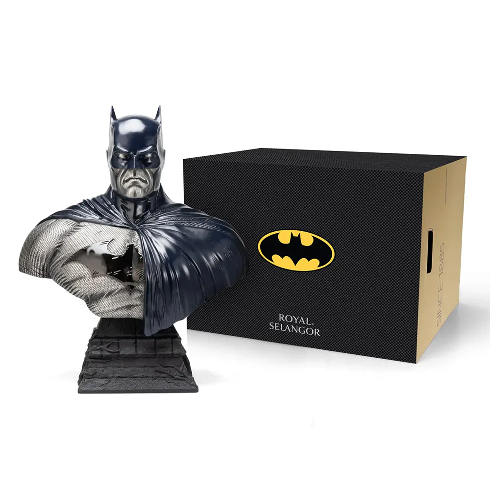 175-batman-limited-edition-bust-7.webp BATMAN Limited Edition Bust