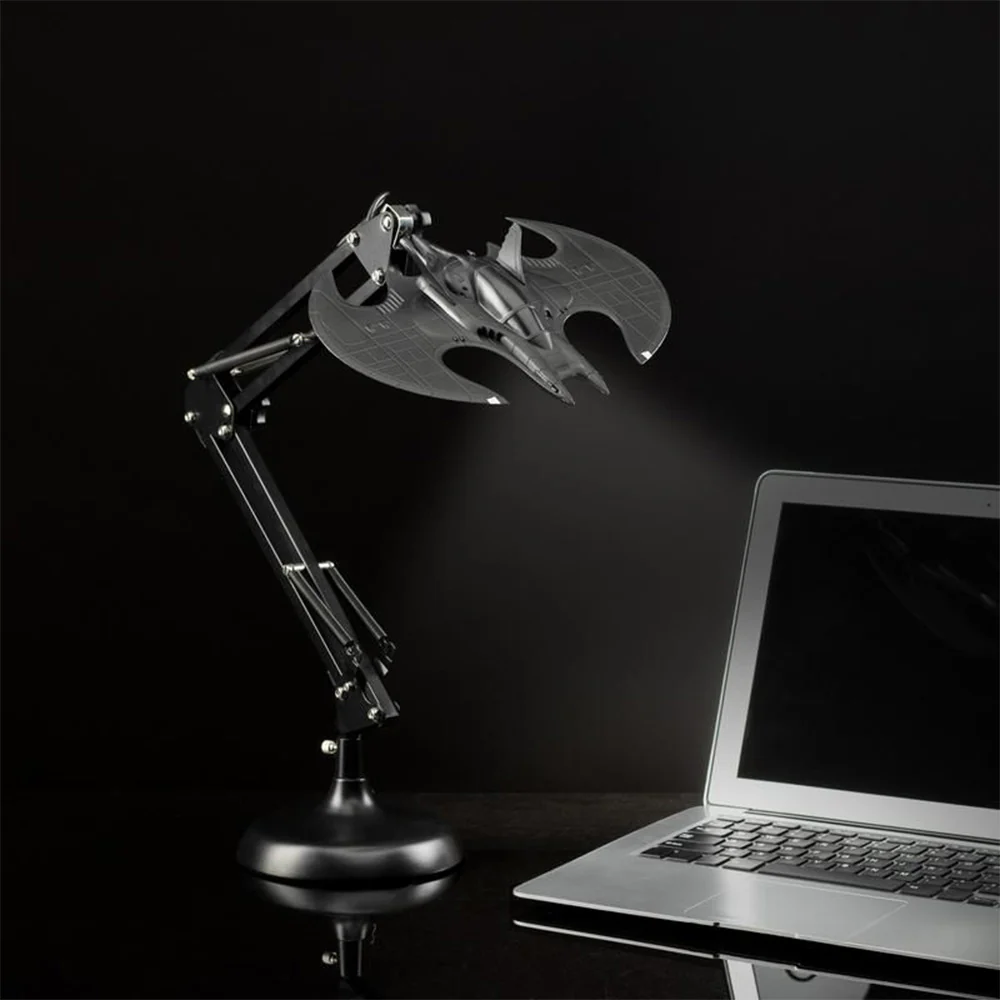 1823-batman-batwing-posable-desk-light-1.webp BATMAN Batwing Posable Desk Light