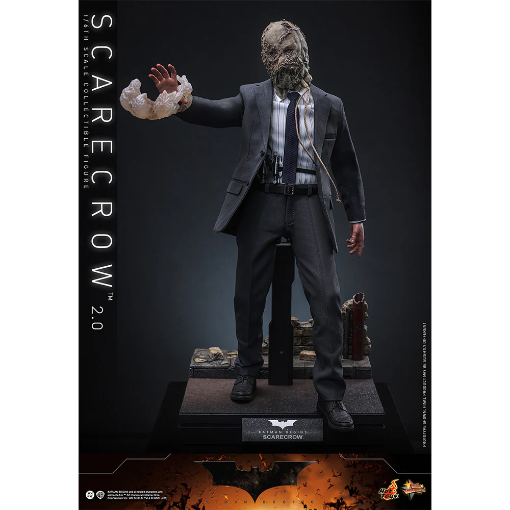 BATMAN BEGINS Scarecrow™ (2.0) Sixth Scale Figure