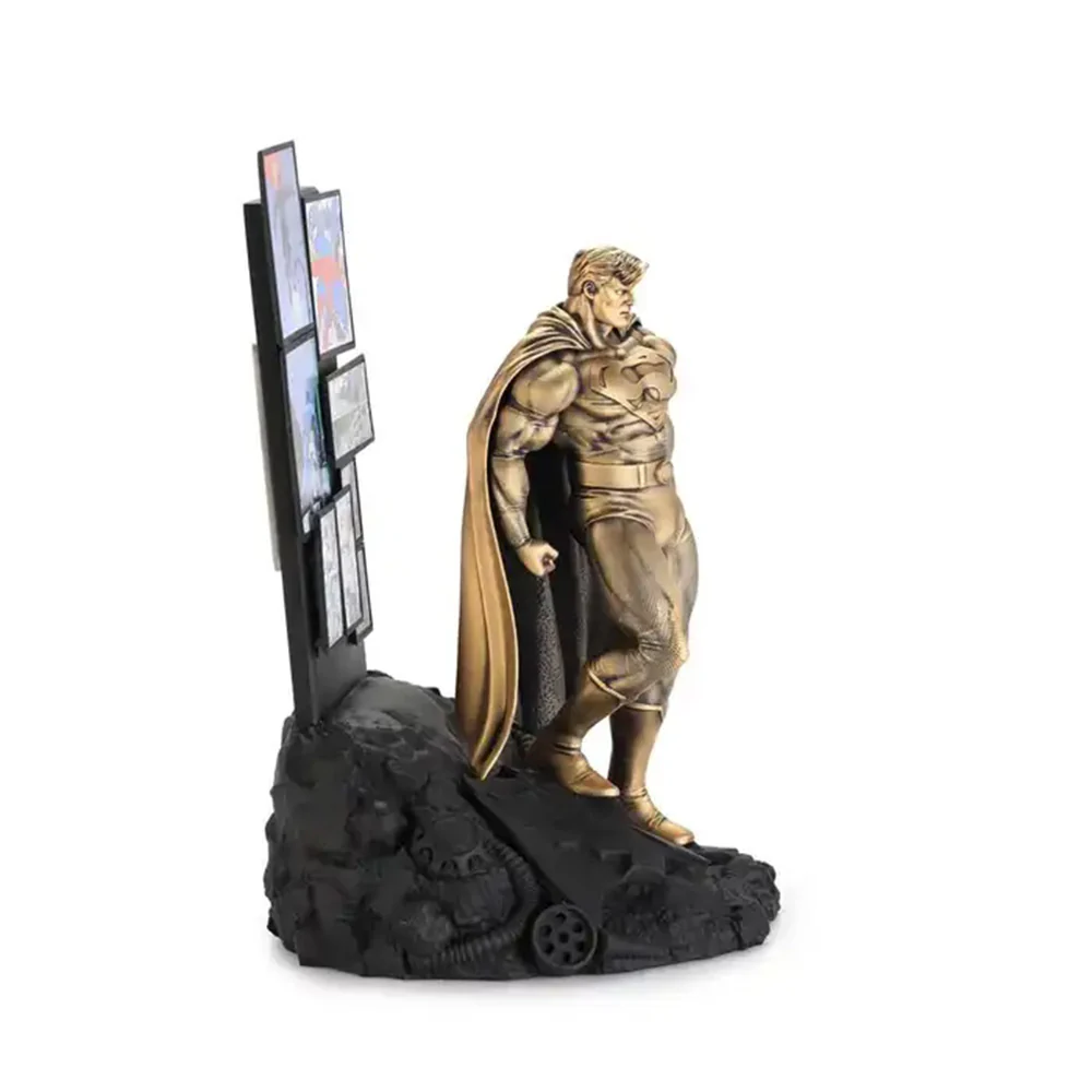 BATMAN The Dark Knight Returns Limited Edition Gilt Superman Statue