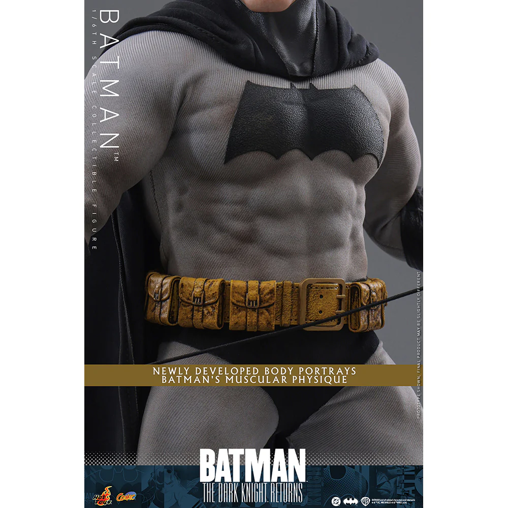 BATMAN: THE DARK KNIGHT RETURNS Batman Sixth Scale Figure by Hot Toys
