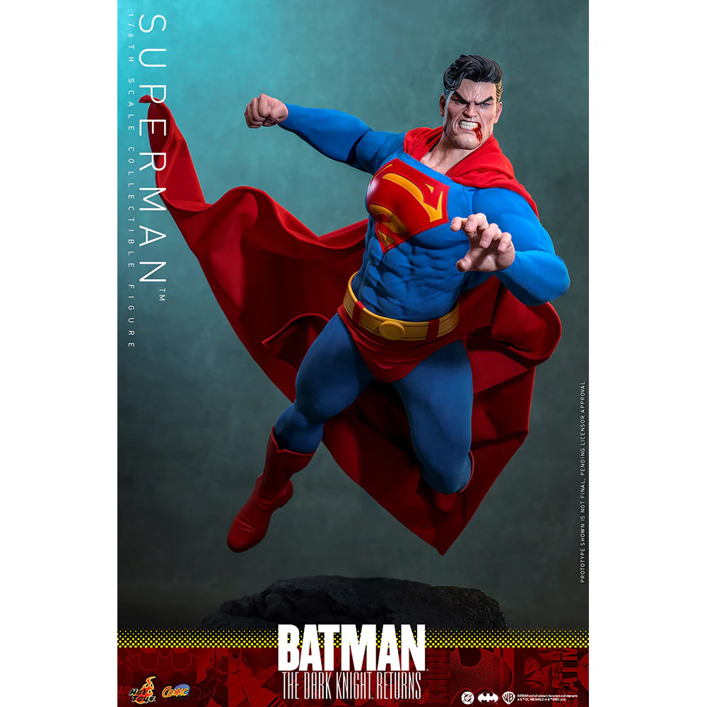 BATMAN: THE DARK KNIGHT RETURNS Superman Sixth Scale Figure by Hot Toys