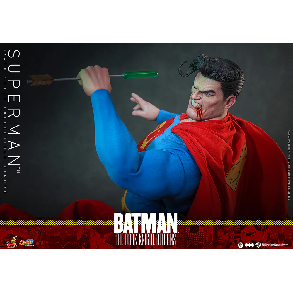 BATMAN: THE DARK KNIGHT RETURNS Superman Sixth Scale Figure by Hot Toys