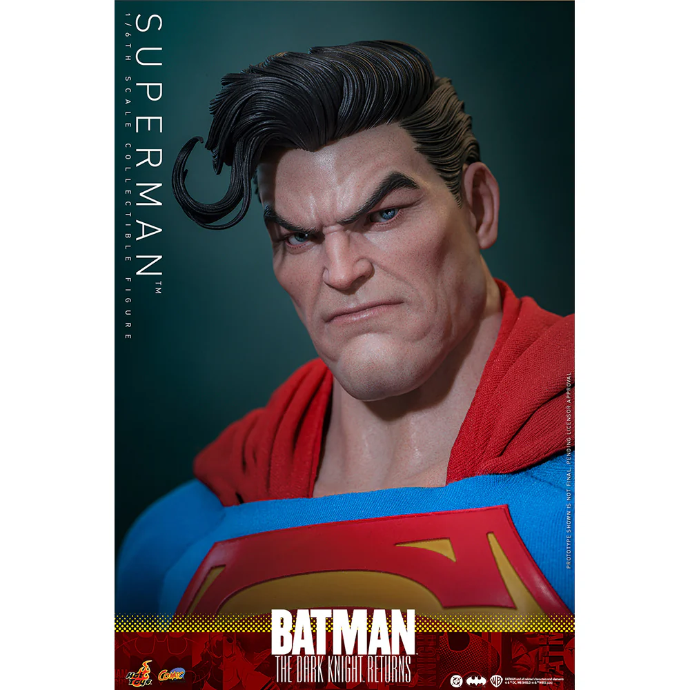 BATMAN: THE DARK KNIGHT RETURNS Superman Sixth Scale Figure by Hot Toys
