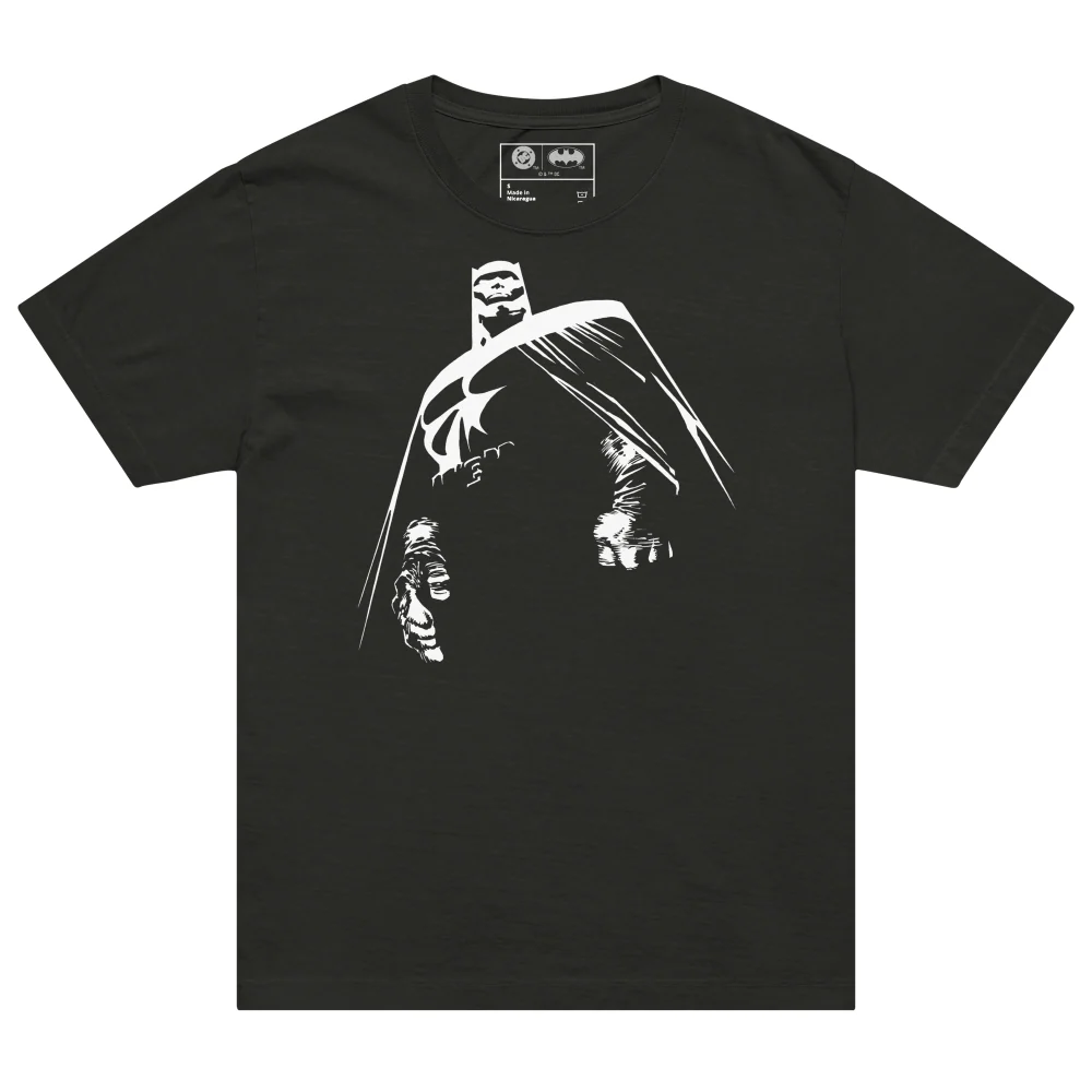 BATMAN: THE DARK KNIGHT RETURNS T-shirt Triumphant Vintage