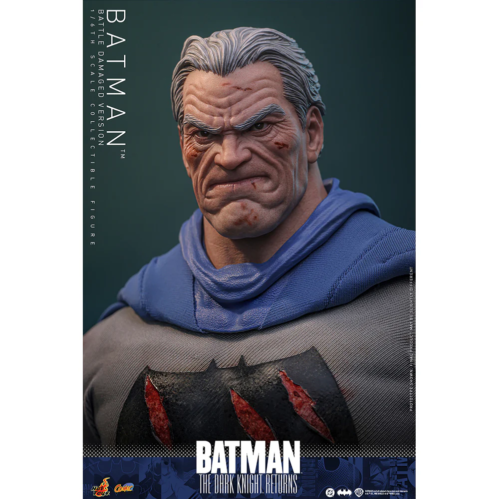 BATMAN: THE DARK KNIGHT RETURNS Batman (Battle Damaged Version) Sixth Scale Figure by Hot Toys