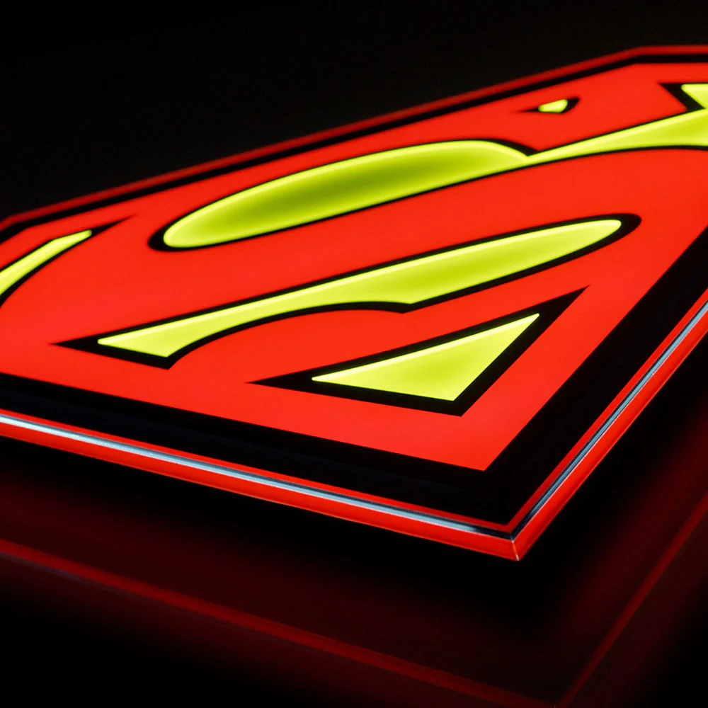 SUPERMAN LED Logo Brandlite Wall Light - Regular